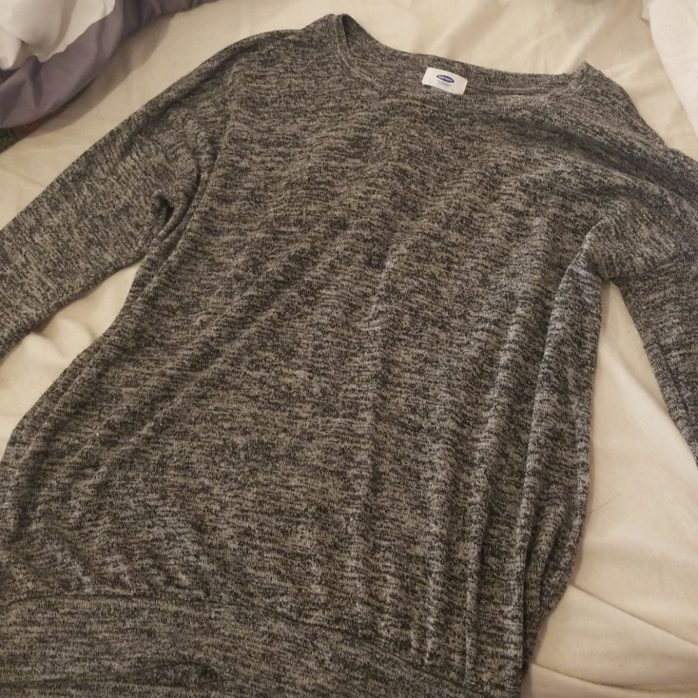 Old navy shirt